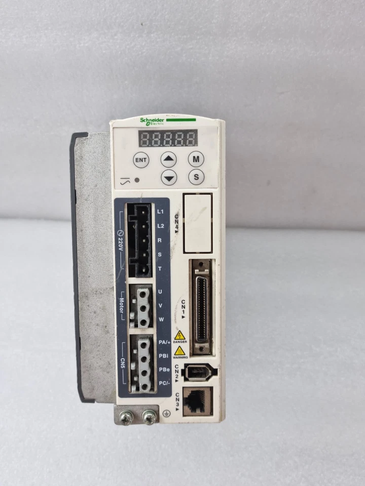 Schneider Electric LXM23DU10M3X Lexium 23 1.0 kW AC Servo Drive (Used Working)